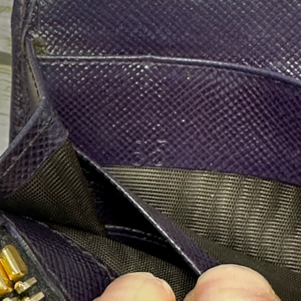 Prada Saffiano Leather Wallet Purple EUC - Picture 3 of 16
